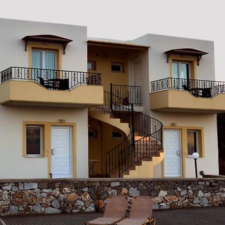 Panos Village Malaxa ภายนอก รูปภาพ